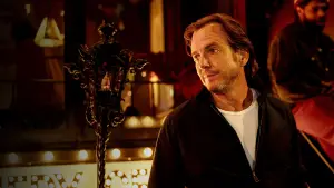 Backdrop to the movie "Is This Thing On?" #761950