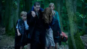 Backdrop to the movie "Lore" #708268