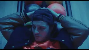 Backdrop to the movie "Meteors" #783967