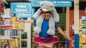 Backdrop to the movie "Roofman" #518101