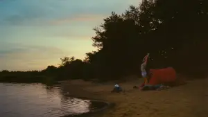 Backdrop to the movie "Eden Lake" #700718