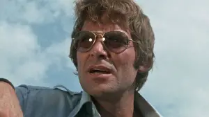 Backdrop to the movie "Wonder Women" #732046