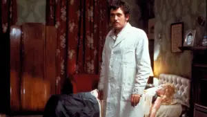 Backdrop to the movie "Frenzy" #765378