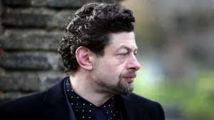 Backdrop to the movie "Wild Bill" #426742