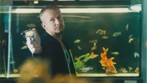 Backdrop to the movie "Sara" #684031