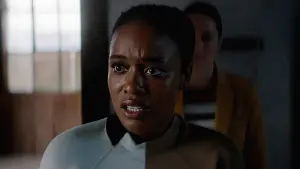 Backdrop to the movie "Assassin" #381828