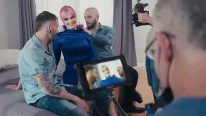 Backdrop to the movie "Money Shot: The Pornhub Story" #329328