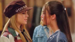 Backdrop to the movie "Confessions of a Teenage Drama Queen" #340027