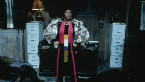 Backdrop to the movie "Girl 6" #727586