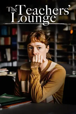 Poster to the movie "The Teachers’ Lounge" #755493