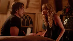 Backdrop to the movie "Is This Thing On?" #526982