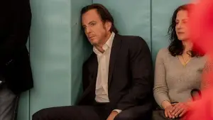 Backdrop to the movie "Is This Thing On?" #761945