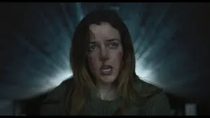 Backdrop to the movie "The Lodge" #302442