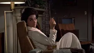 Backdrop to the movie "The Birds" #677204