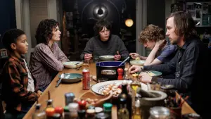 Backdrop to the movie "The Light" #696796