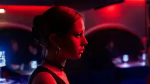 Backdrop to the movie "The Girls From Above" #770547