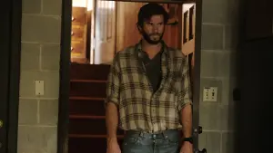 Backdrop to the movie "Arkansas" #389241