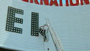 Backdrop to the movie "EPiC: Elvis Presley in Concert" #762555