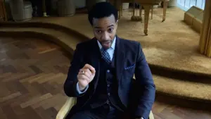 Backdrop to the movie "High Flying Bird" #424474