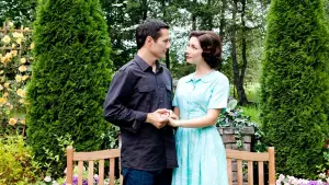 Backdrop to the movie "Edge of the Garden" #470879