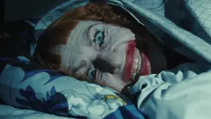 Backdrop to the movie "Weapons" #519058