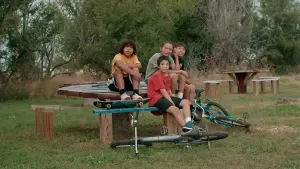 Backdrop to the movie "War Pony" #410657