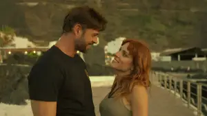 Backdrop to the movie "Under a Volcano" #602669