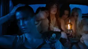 Backdrop to the movie "Mad Max: Fury Road" #561625