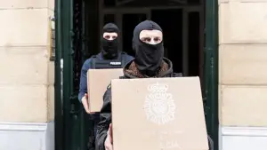 Backdrop to the movie "The Infiltrator" #538211