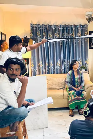 Poster to the movie "Sei Ami Nei Ami" #771801