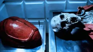 Backdrop to the movie "Moontrap" #742464