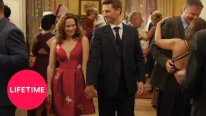 Backdrop to the movie "Snowed Inn Christmas" #349753