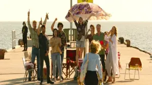 Backdrop to the movie "How to Please a Woman" #450333