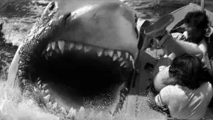 Backdrop to the movie "Jaws 2" #789980