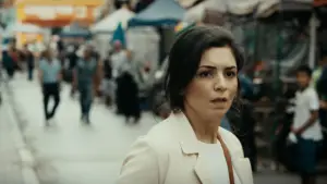 Backdrop to the movie "Algiers" #696273