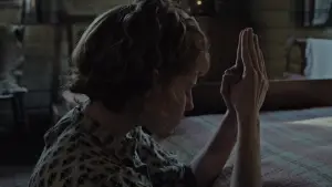 Backdrop to the movie "Apostle" #742937