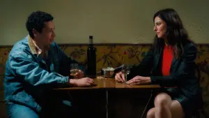 Backdrop to the movie "Across the Sea" #664390