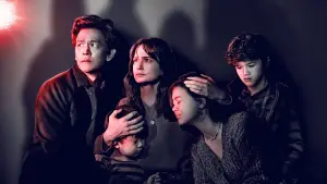 Backdrop to the movie "Afraid" #643671