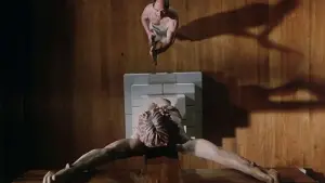 Backdrop to the movie "The Quiet Earth" #274002