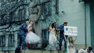 Backdrop to the movie "Oxana" #810941