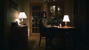 Backdrop to the movie "undertone" #762620