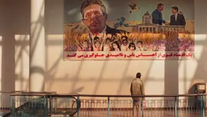 Backdrop to the movie "Universal Language" #467861