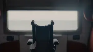 Backdrop to the movie "Chi sale sul treno" #781050