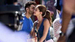 Backdrop to the movie "Tu Meri Main Tera Main Tera Tu Meri" #555167