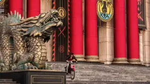 Backdrop to the movie "Kung Fury 2" #811830