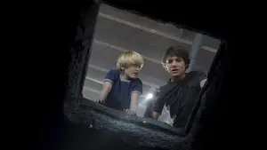 Backdrop to the movie "The Hole" #389862