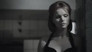 Backdrop to the movie "The Girl with the Red Hair" #800009