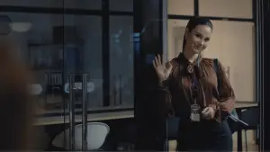 Backdrop to the movie "The Loved One" #536785