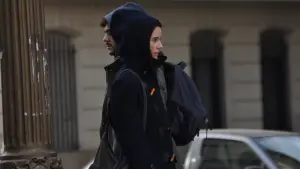 Backdrop to the movie "Sidewalls" #399251