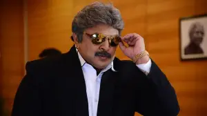 Backdrop to the movie "7 Naatkal" #724802